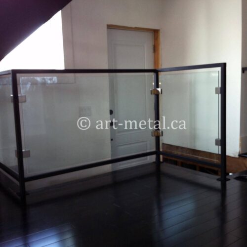 0002353267-glass-railing-designs-0105